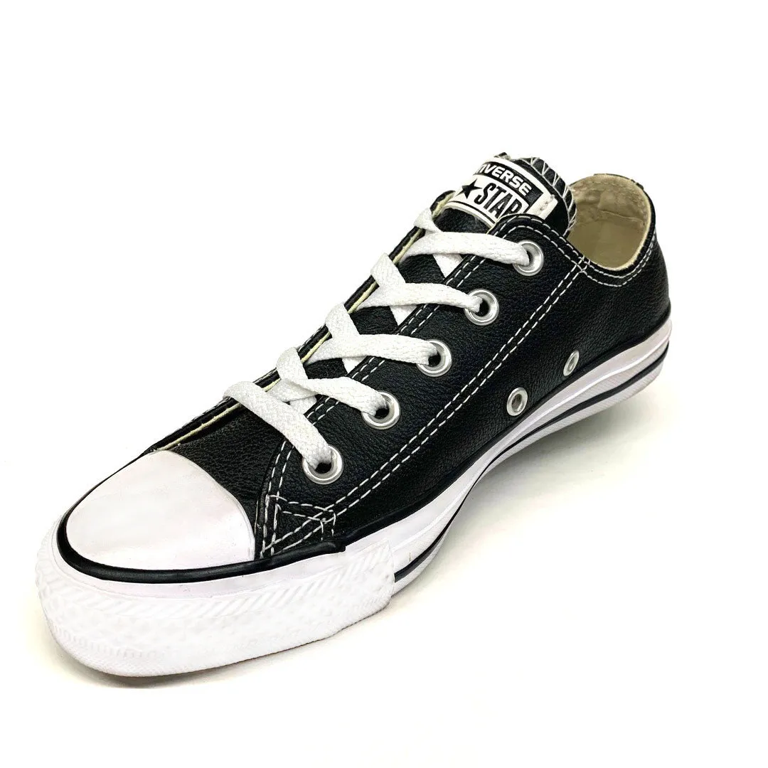 Chuck Taylor All Star Leather Low Top In Black